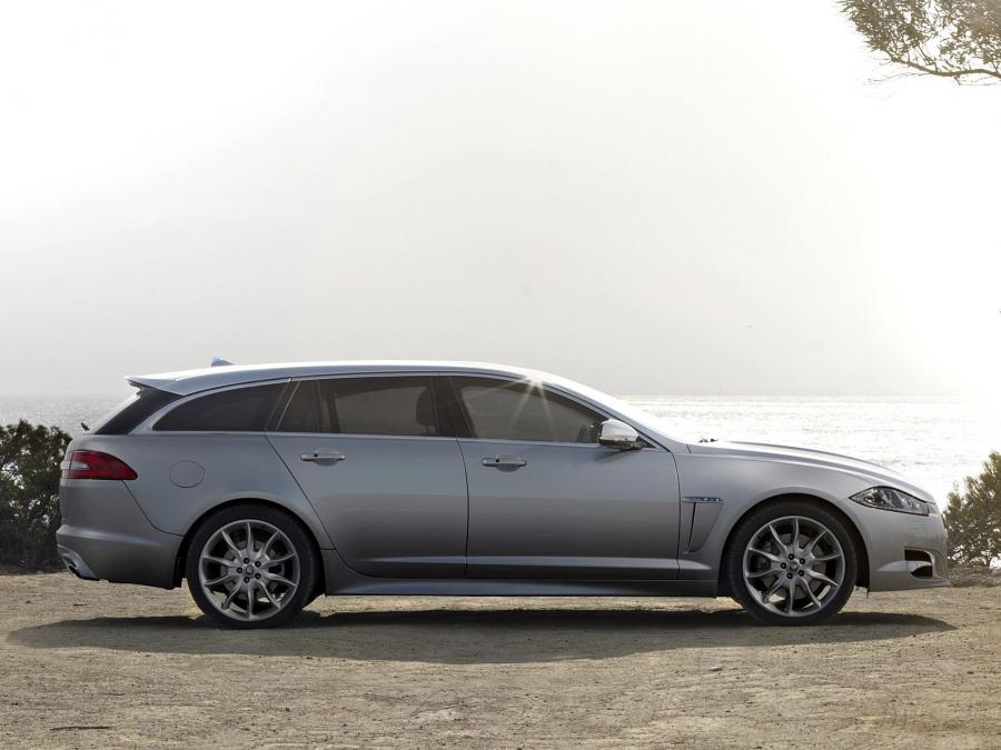  Jaguar XF Sportbrake Option Pack 2012 года  (UK) (фото 11 из 17)